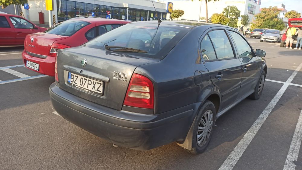 Vand Skoda Octavia Tour