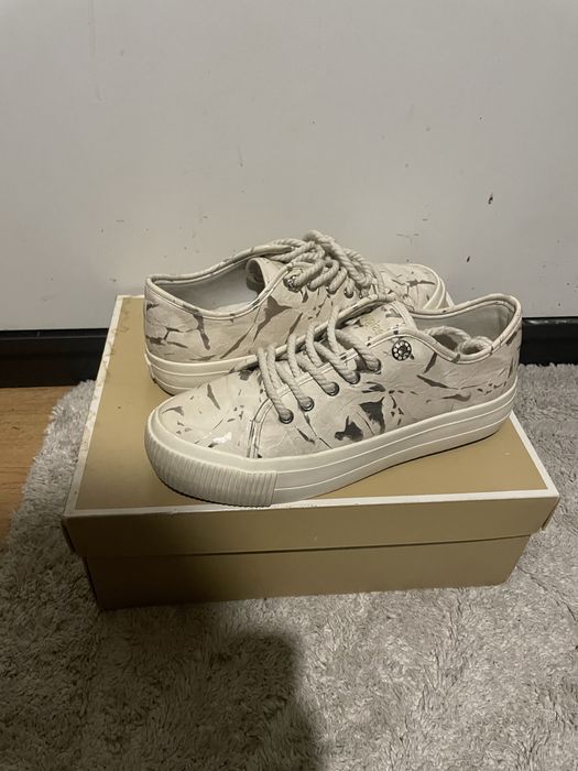 Обувки Desigual 39 номер