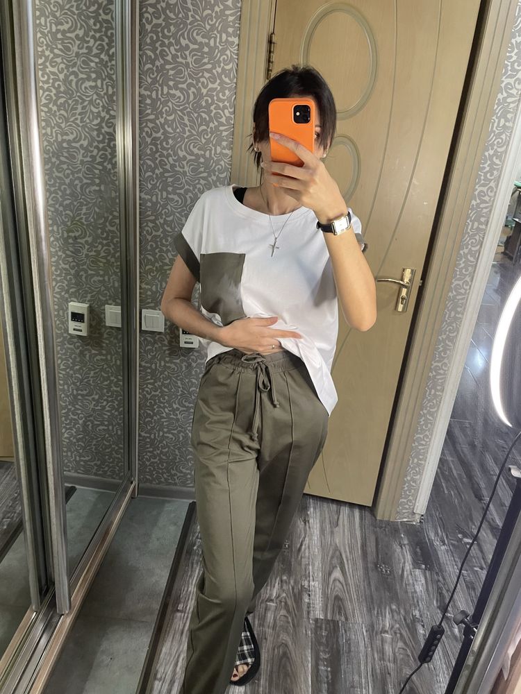 Продаю новый костюм
