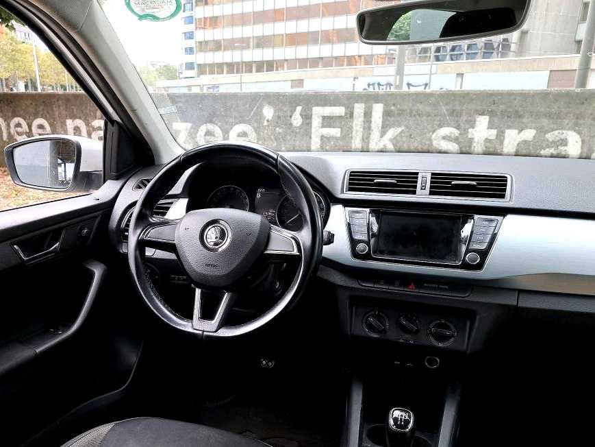 Masina de inchiriat Bucuresti - Skoda Fabia Hatchback - diesel