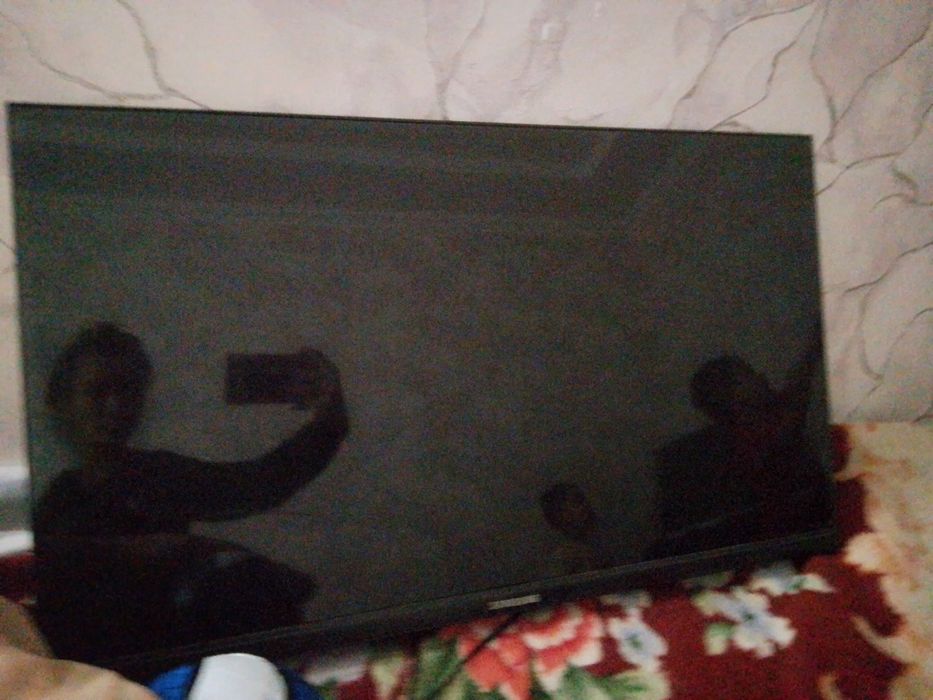 Срочно продам телевизор