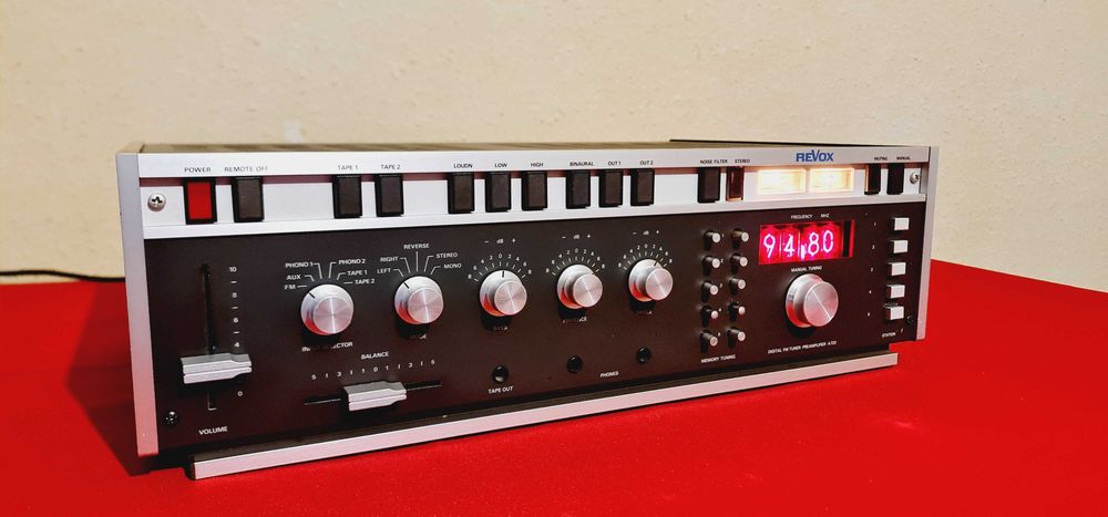 ReVox A720 Preamplifier Tuner Nixie Tube Display