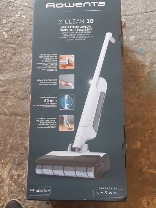 Aspirator cu mop