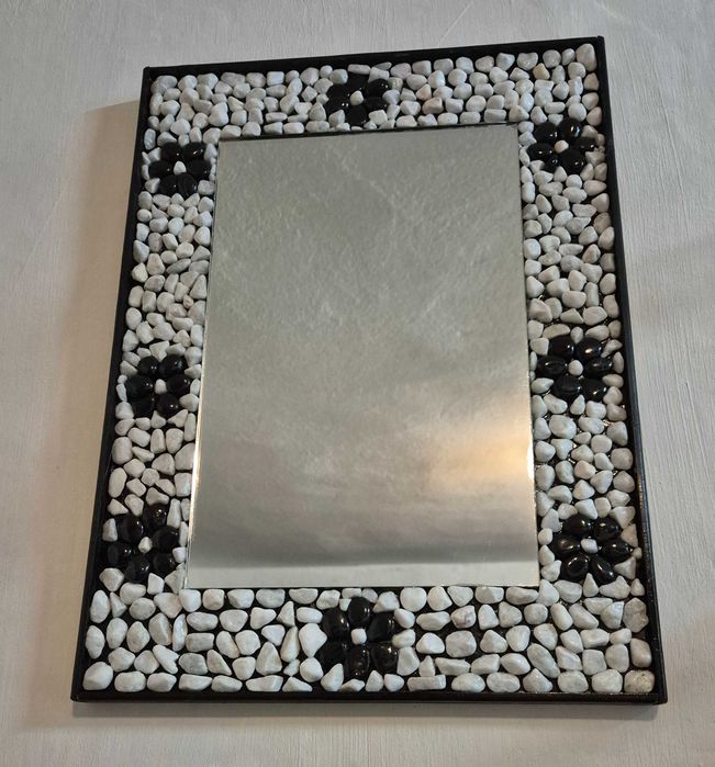 Ръчно изработени огледала.