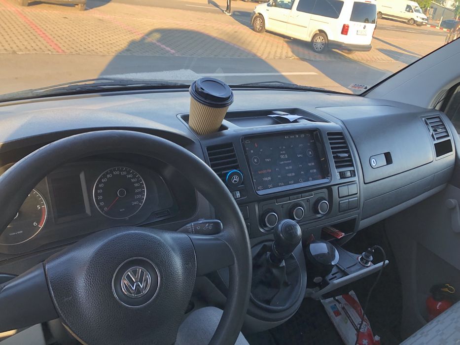 Volkswagen Vw T5 Camper CamperVan Autorulota