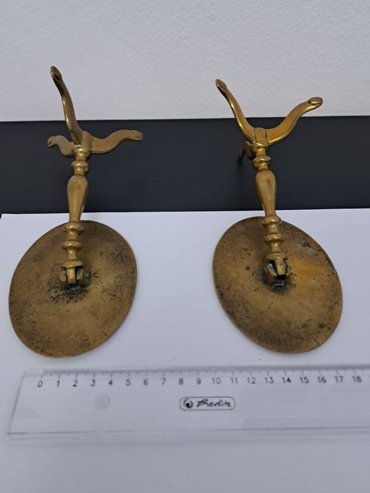 Set 2 reflectoare din bronz model deosebit foarte rare sec 18