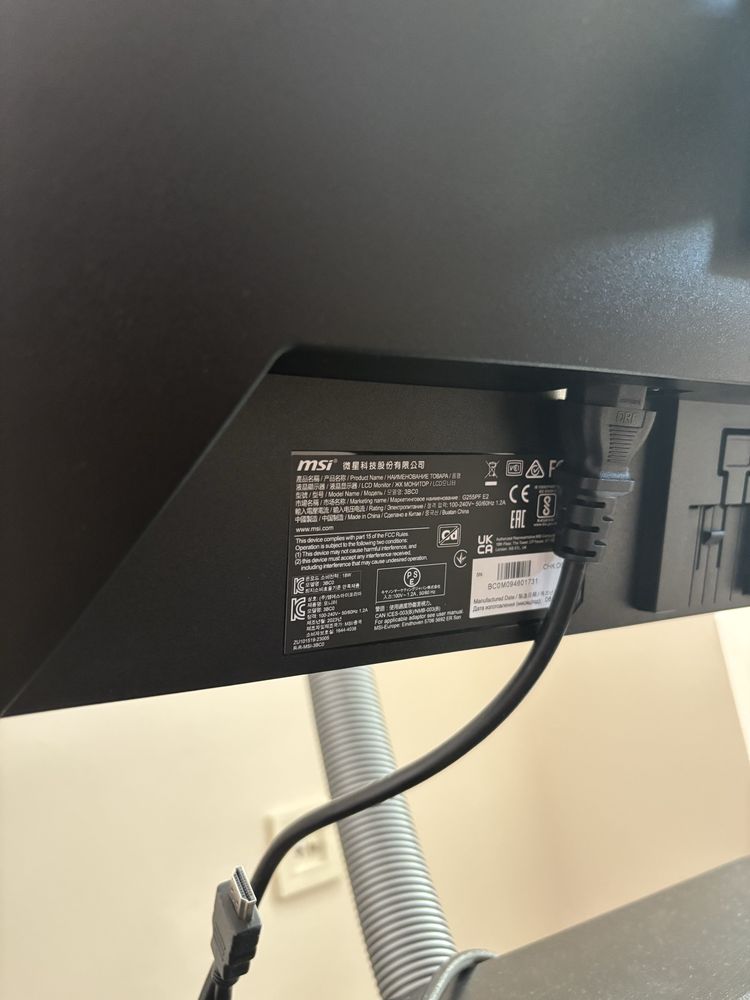Gaming Монитор 180hz / MSI G255PF E2