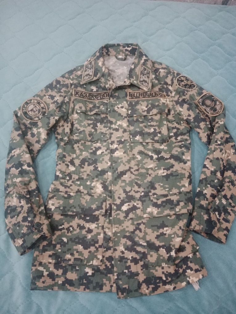 Продам форму камуфляж.