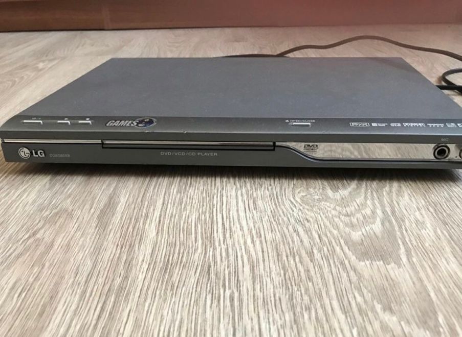 DVD плеер LG
