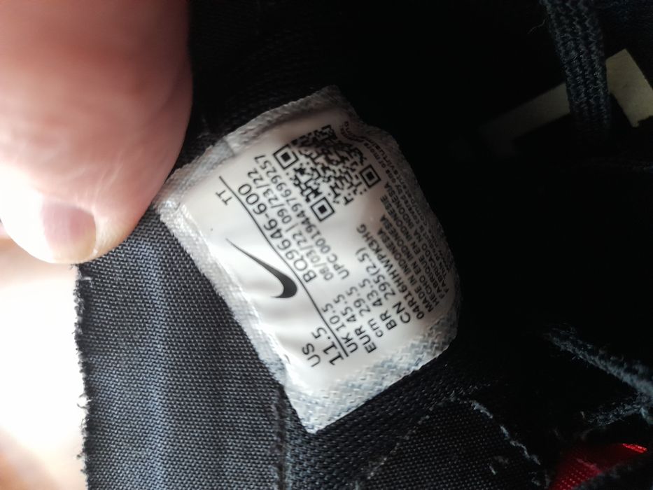 Nike Air Zoom Pegasus 37 маратонки 45.5 номер.