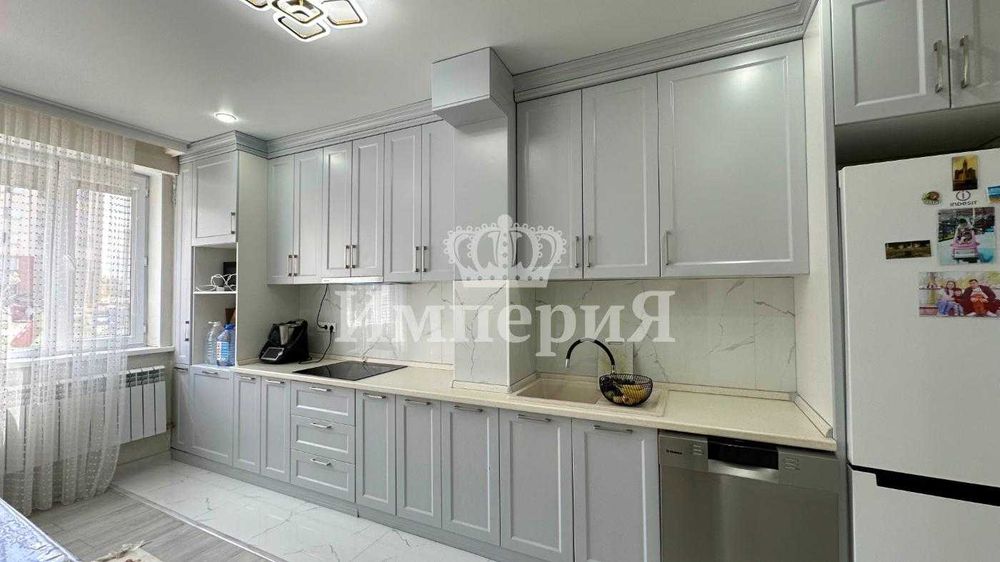 Продам 3 комнатную квартиру  Юля Империя
