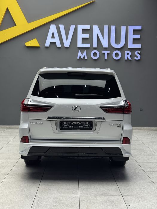 Продается Lexus LX570