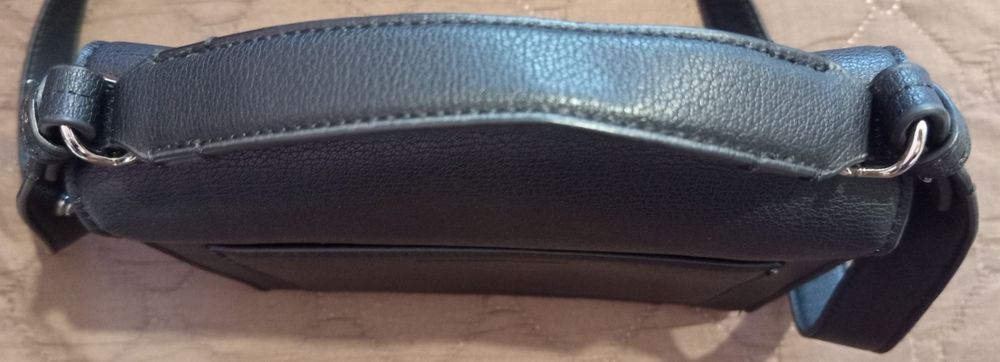 Дамска чанта calvin klein jeans minimal monogram top handle 22