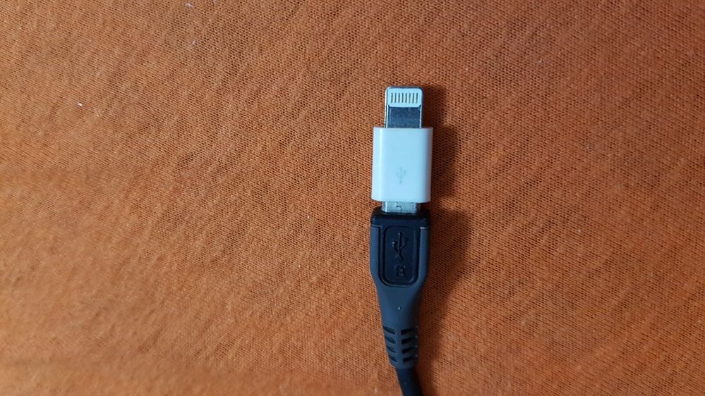 ПРЕХОДНИНИЦИ от Micro USB към Lightning 8 Pin (Apple iPhone) ,Type-C