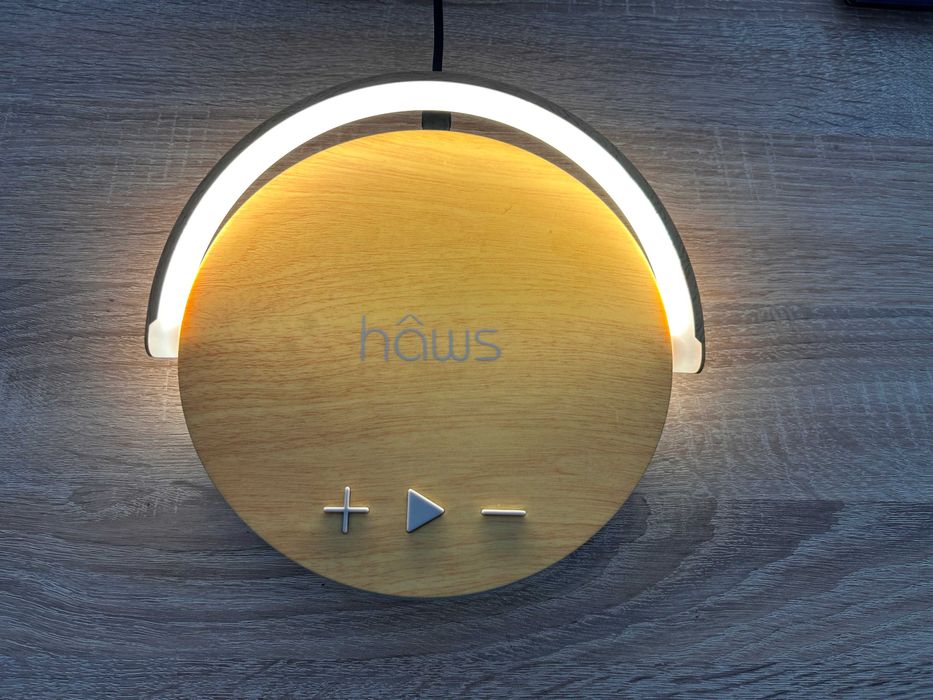 Lampa cu speaker HAWS
