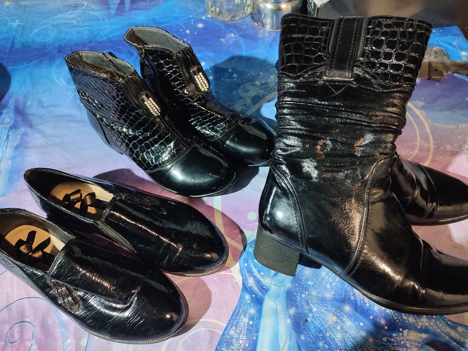 Продам обувь за все 2500