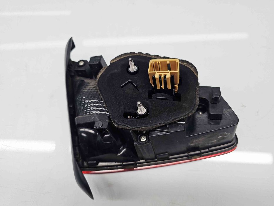 Stop haion dreapta Volkswagen Passat B8 (3G2) [Fabr 2015-prezent] OEM