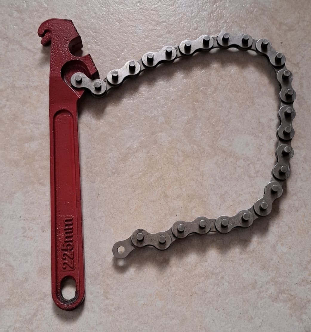 Cheie cu lant pentru filtre, 9"