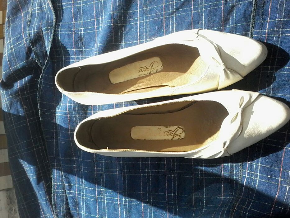 Кожаные туфли женские