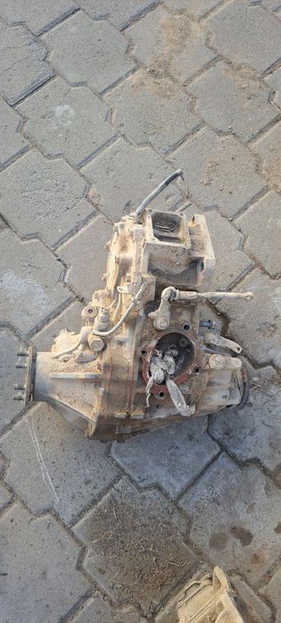 Раздатка Toyota Land Cruiser 105