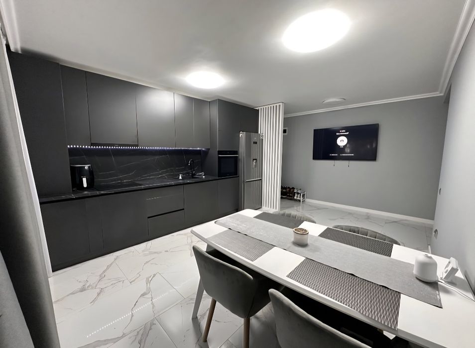 Închiriez Apartament in Floresti pe strada Eroilor