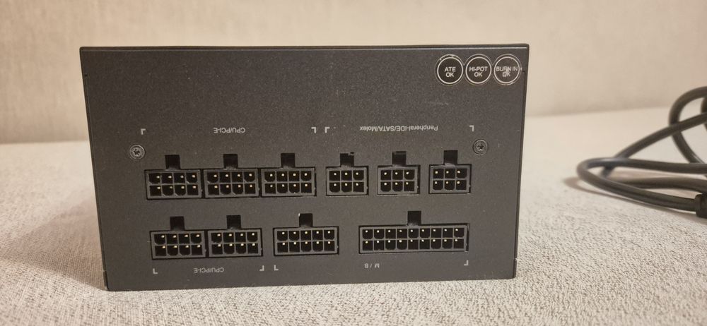 Gigabyte 750w захранване