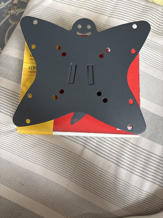 Продам кронштейн