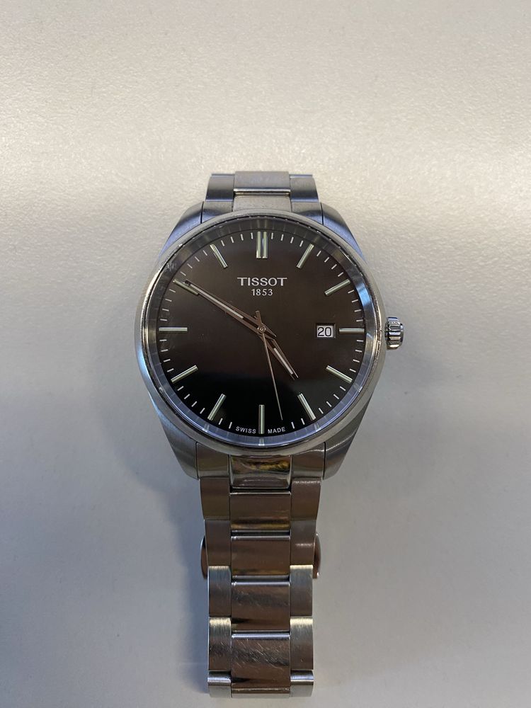 Tissot PR 100 T150.410.AX.070.00 — Б/У, отличное состояние