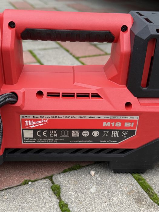 Compresor Milwaukee de aer M18 BI.
