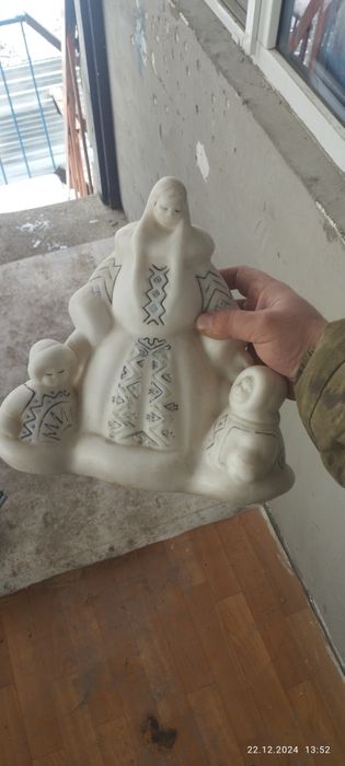 Продам статуэтку