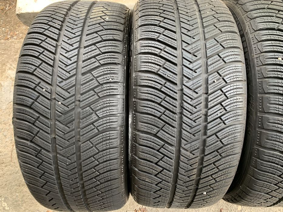 Зимни гуми 255/45R19 Michelin 255-45-19 Мишелин DOT 2621 Mercedes S V