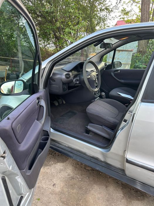 Vand Mercedes A class 1.4 benzina