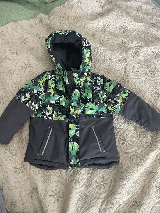 Geaca iarna copii 5 ani mărimea 104-110