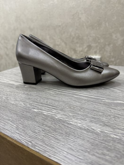 Женские туфли новые