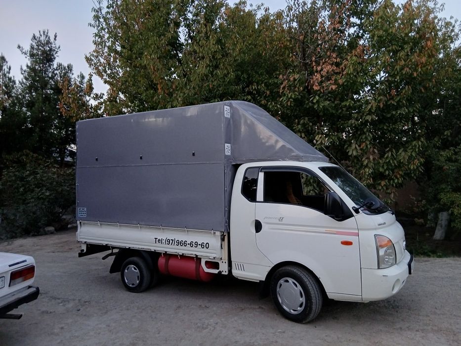 Hyundai Porter сотилади.