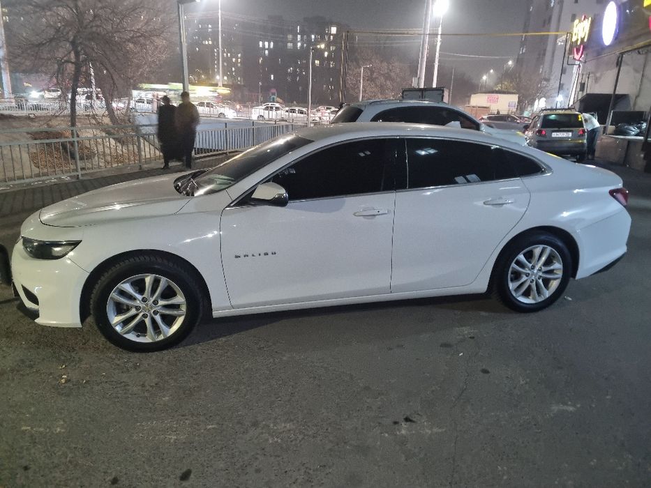 Malibu 2. Chevrolet 2.4