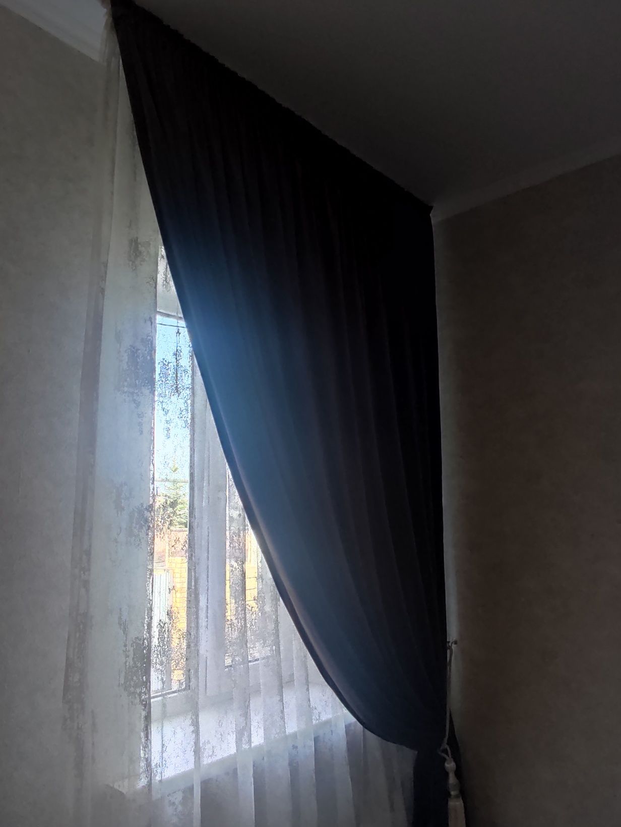 Продам шторы на одно окно в Косшы