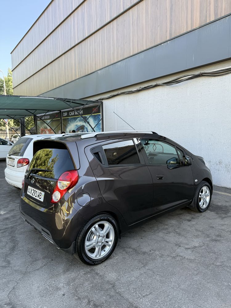 spark 4 A/T Ravon Full
