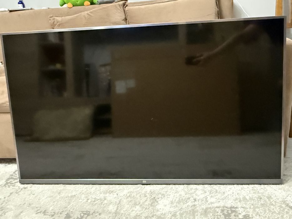 телевизор xiaomi mi tv 4s, 50 дюймов (проблемы с матрицей)