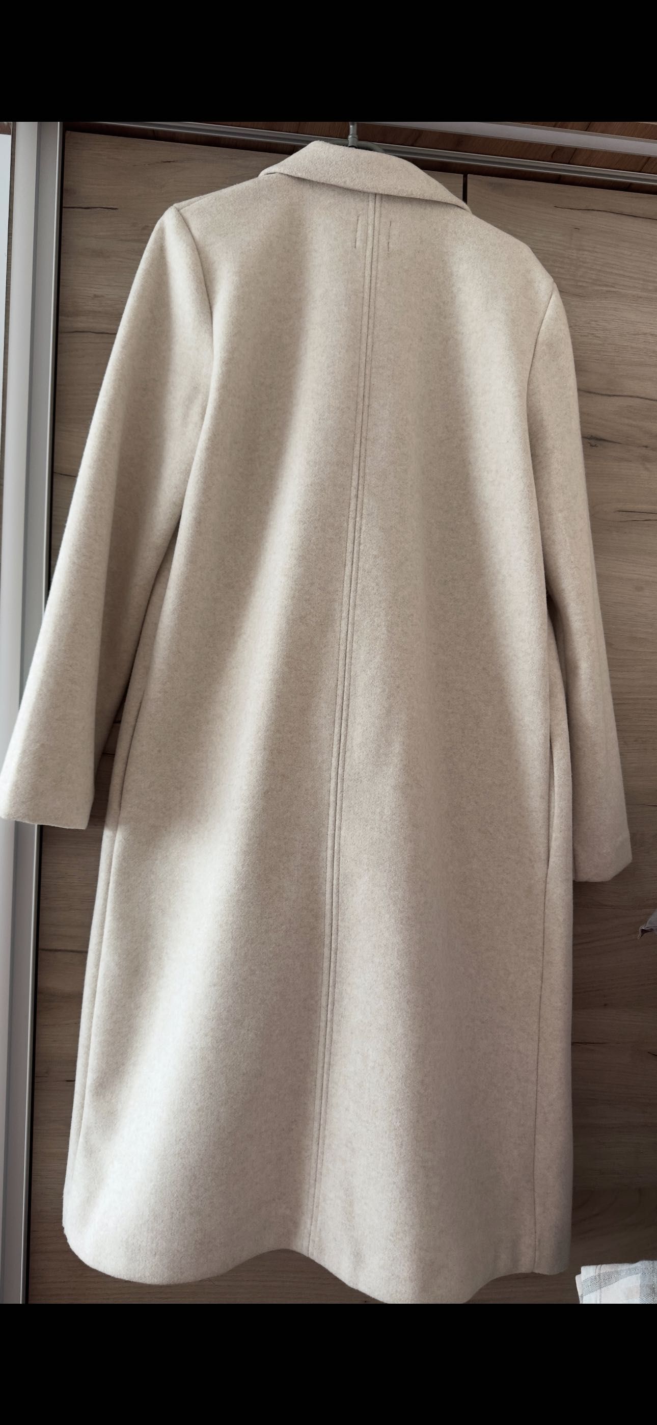 Чисто ново палто на Zara
