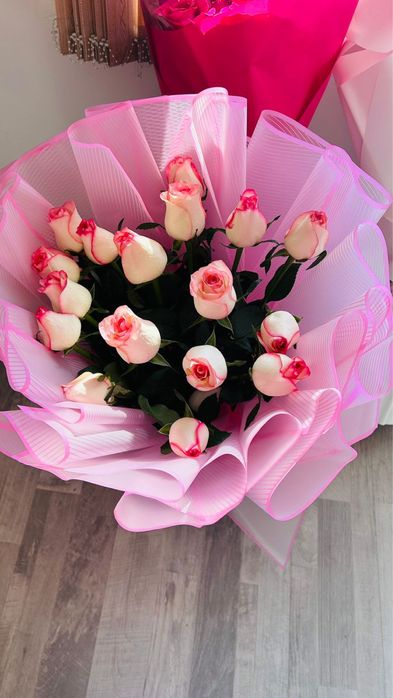 Букет цветов по 3000 тг