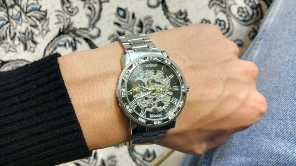 Winner Universal часы в идеальном состоянии.