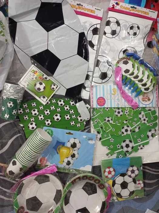 Фенски артикули тема футбол