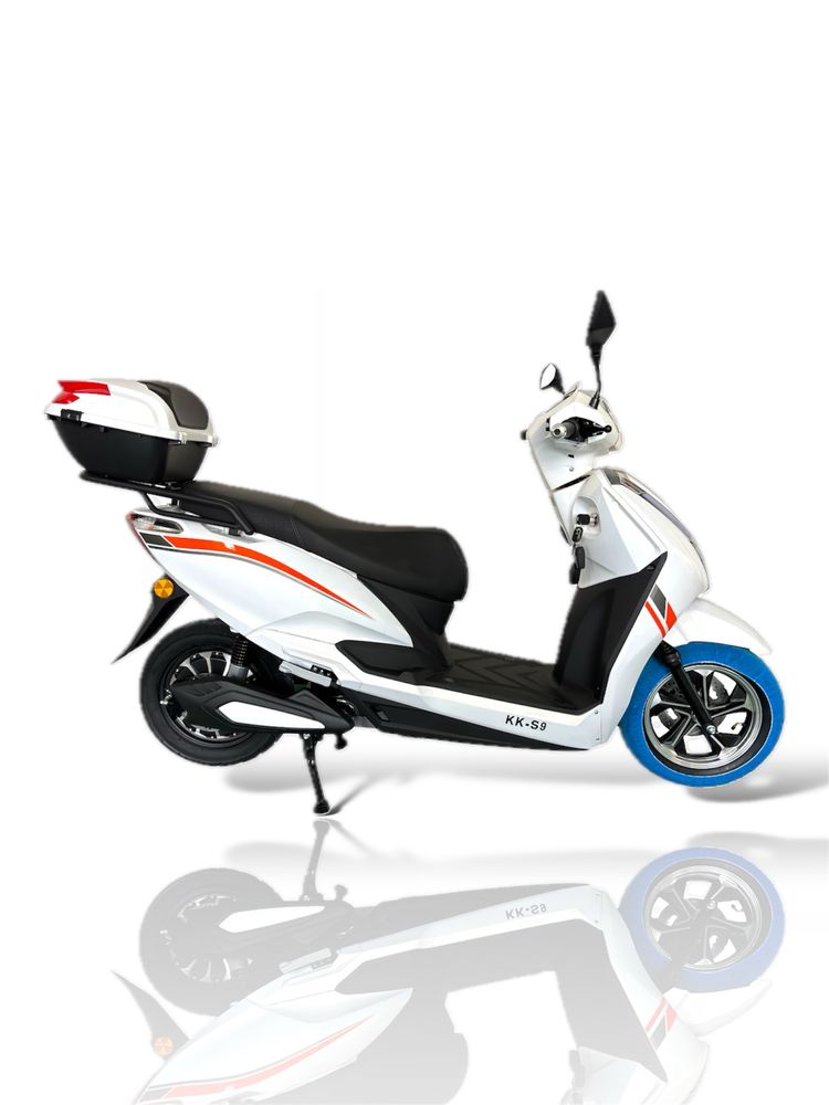 Скутер на ток  KK S9  BUMBLEBEE XL 72V 3000W