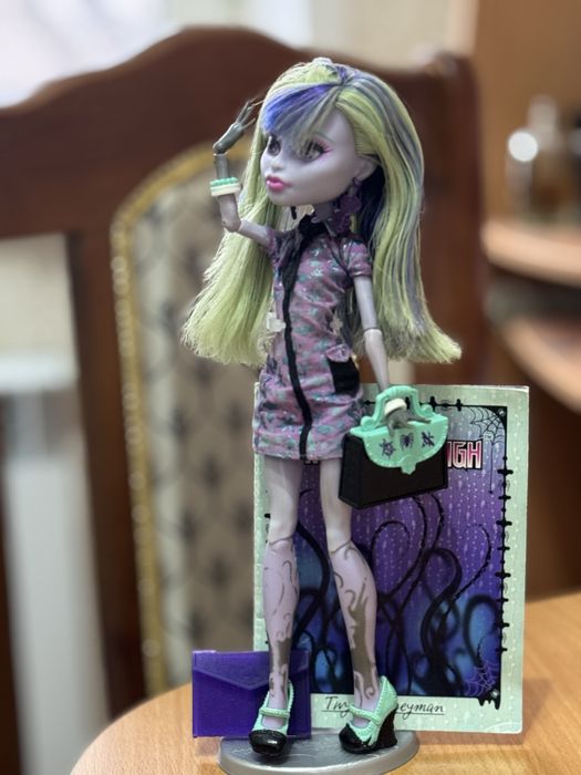 Твайла Скарсеместр кукла monster high