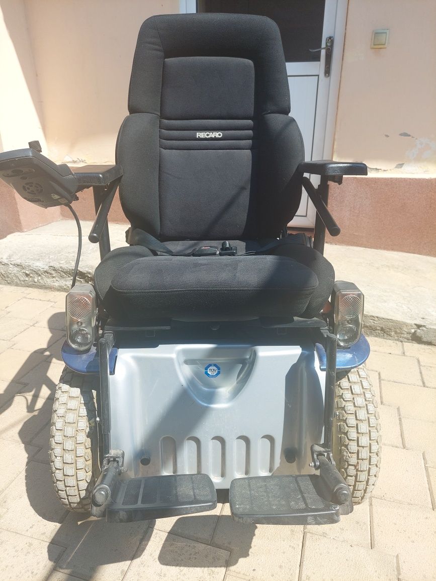 Carucior electric INVACARE G50