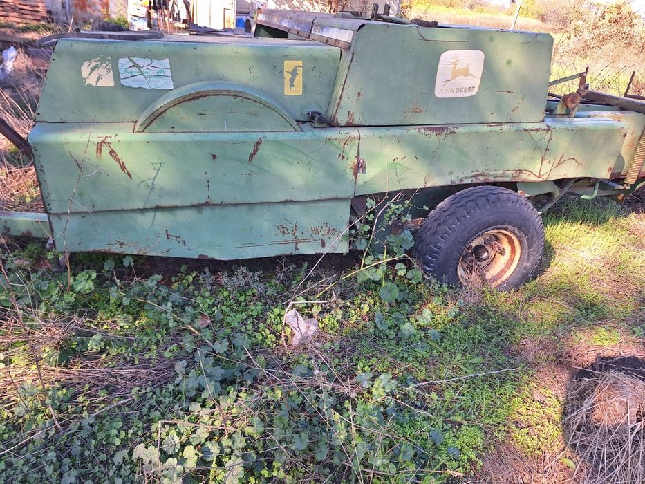 Балировачка John Deer 332