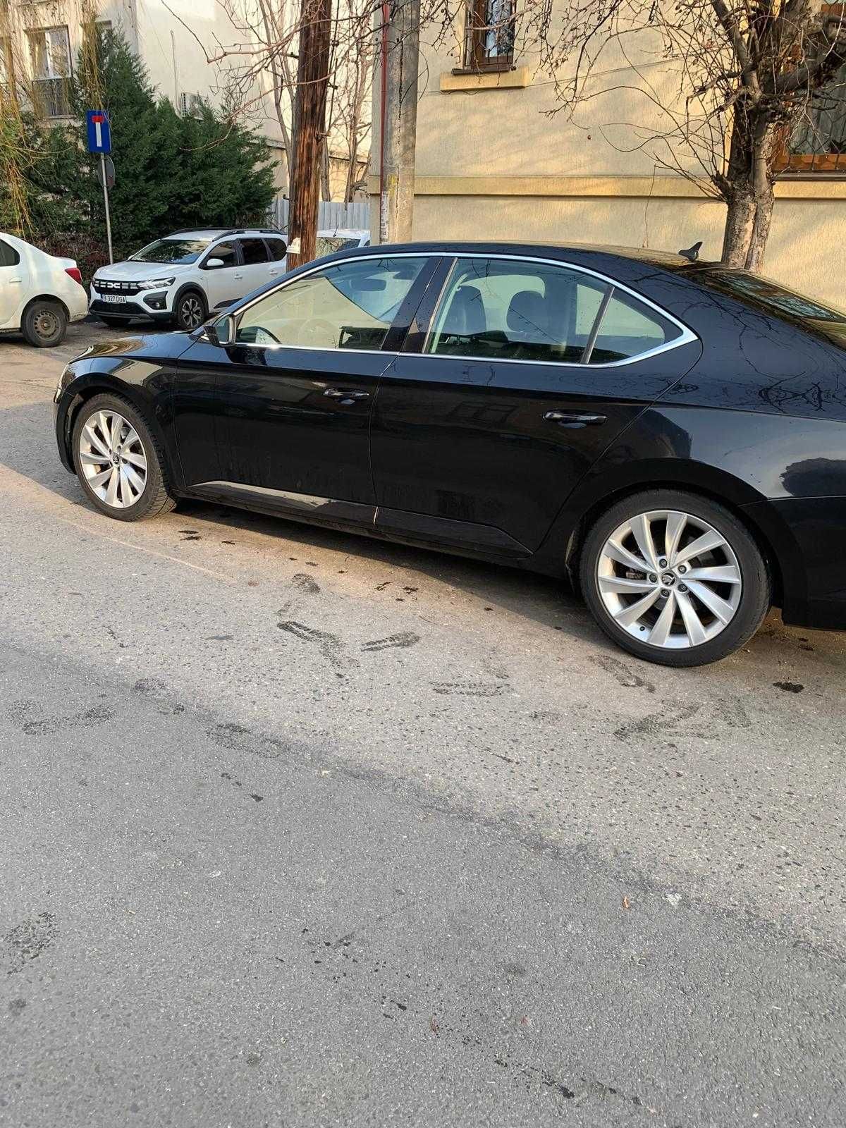 Vând Skoda Superb 3