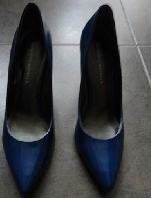 pantofi eleganti Roberto Botella din piele lacuita marimea 39