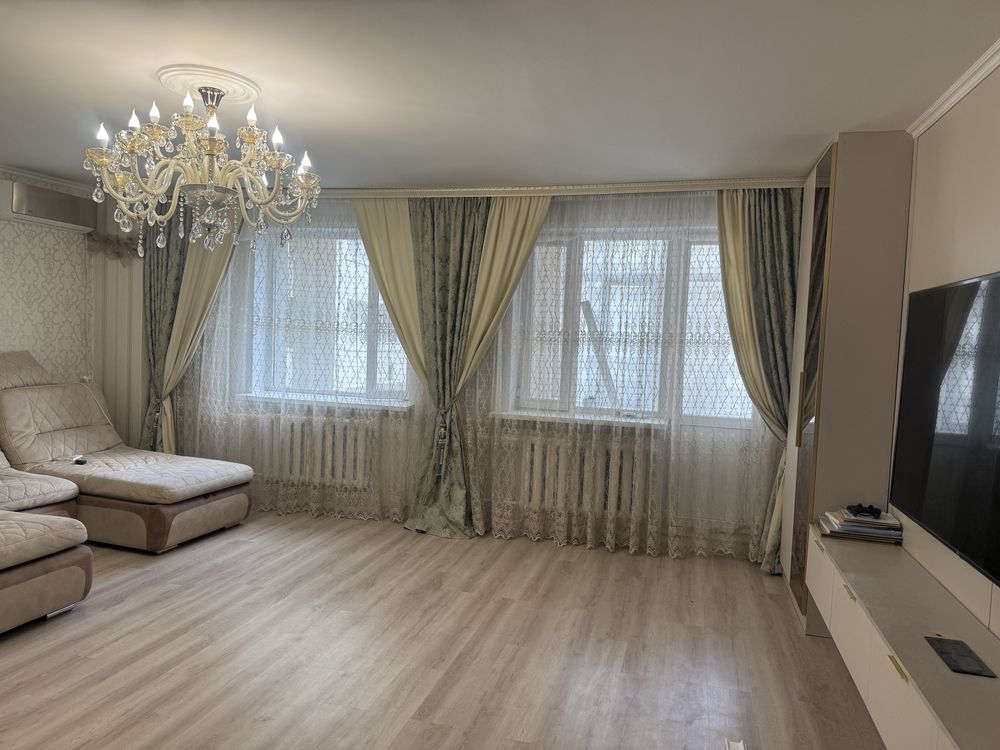 Продам комплект шторы и тюль
